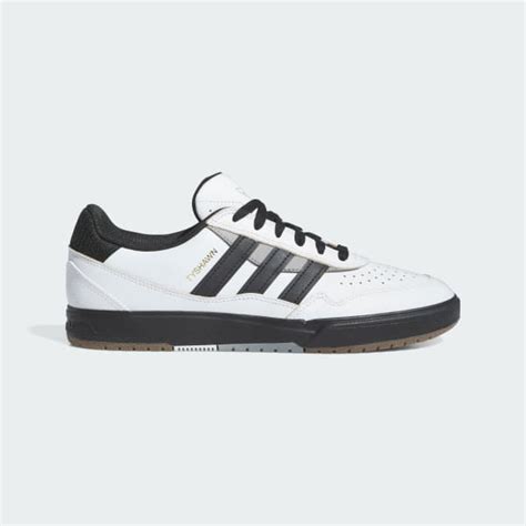 adidas Tyshawn II Shoes 